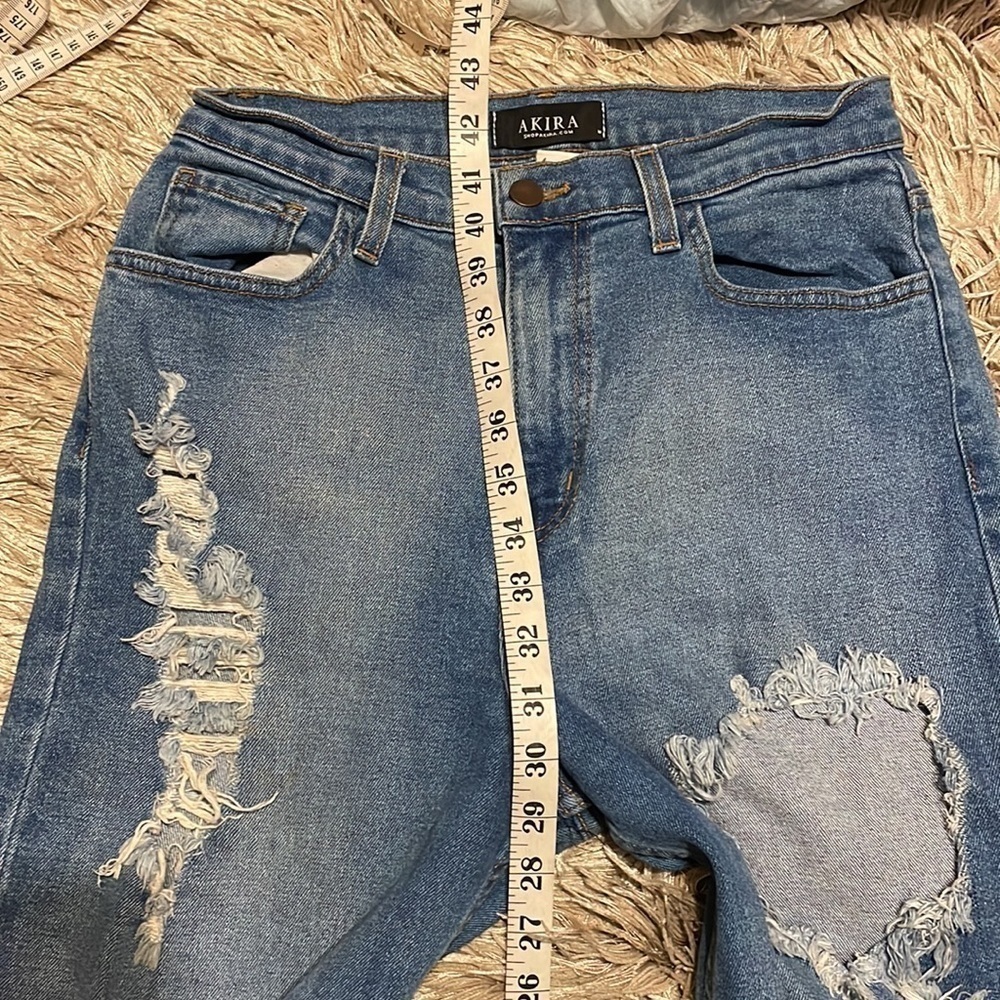 Akira Hi Rise Ripped‎ Mom Jeans - Picture 8 of 8